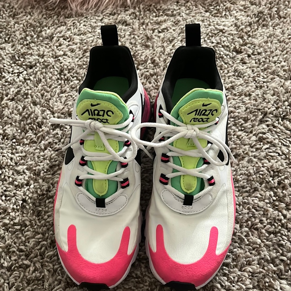 Nike air 270 React